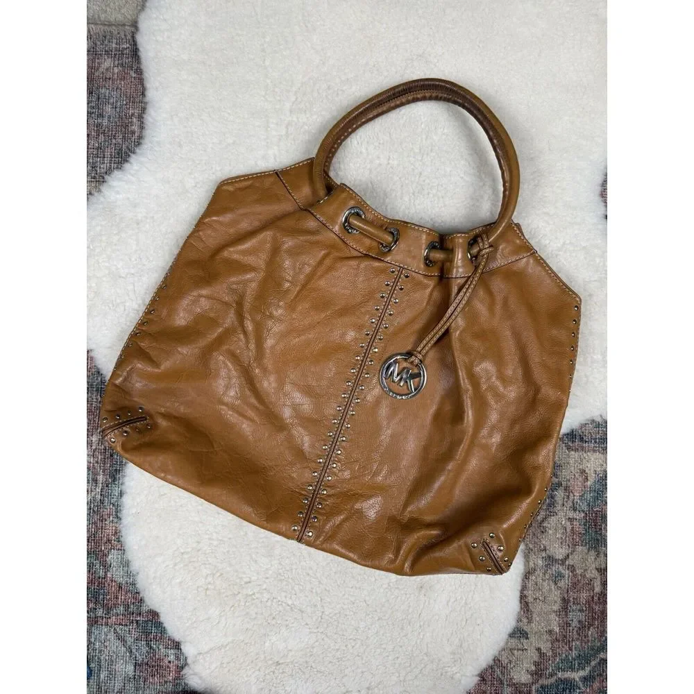 Michael Kors Brown Leather Purse Astor Studded Tote Hobo Western Cowgirl Bag‎